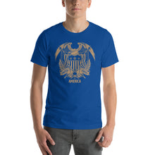 True Royal / S United States Of America Eagle Illustration Gold Reverse Short-Sleeve Unisex T-Shirt by Design Express